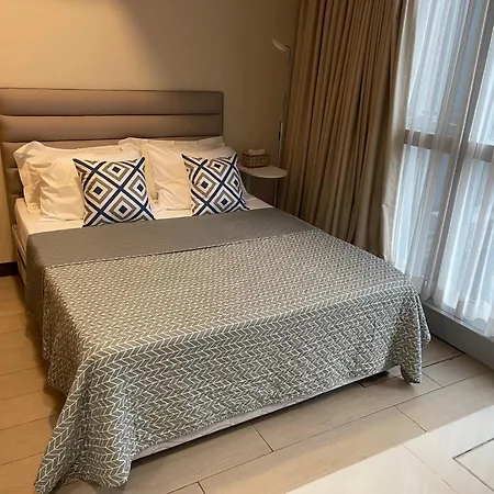1 Bedroom Condo Uptown Parksuites Bgc, High Floor, Morning Sun